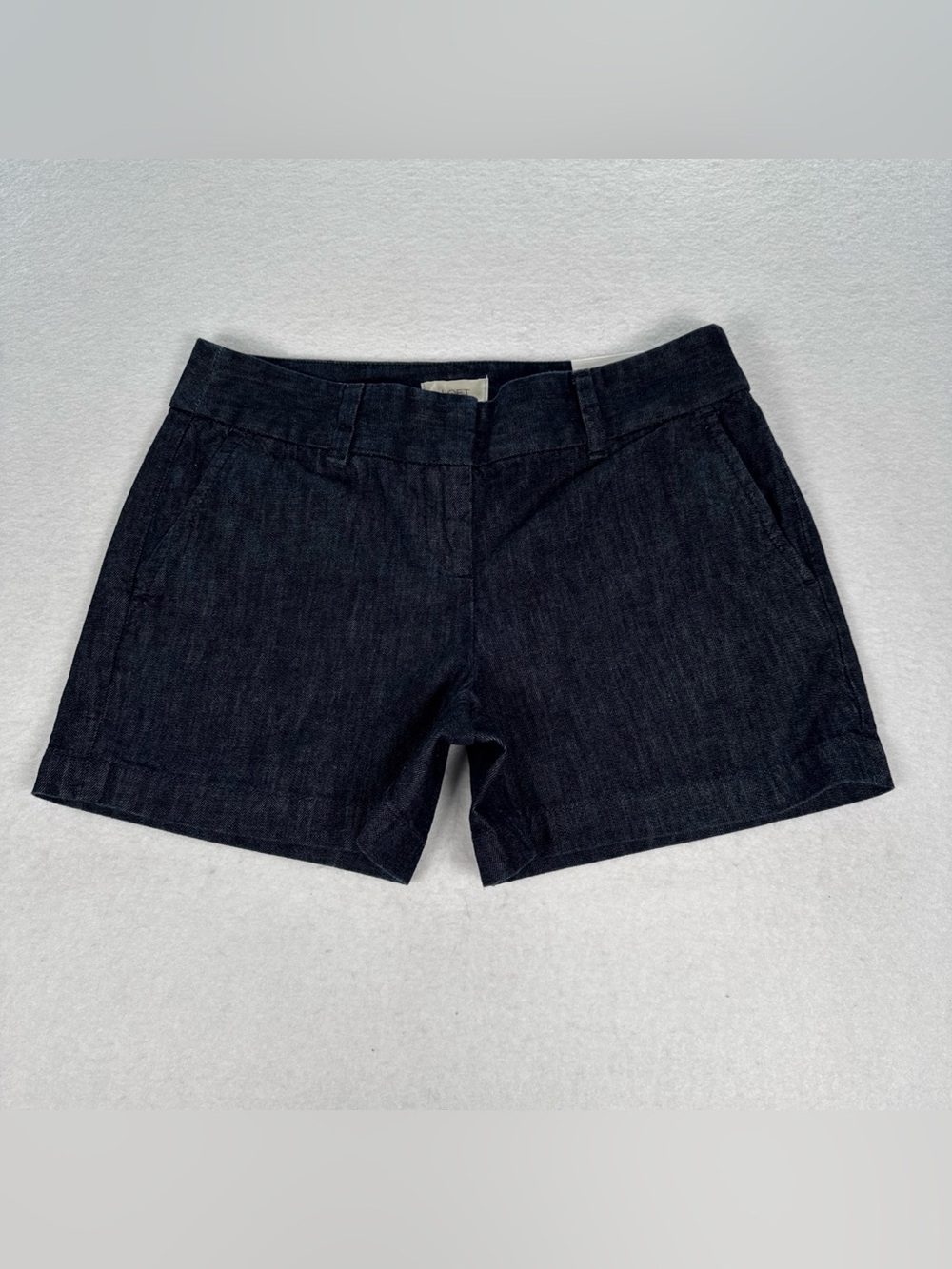 NWT LOFT Outlet Chambray 4” Shorts Women's Size 0 Low-Rise Dressy Denim Pockets